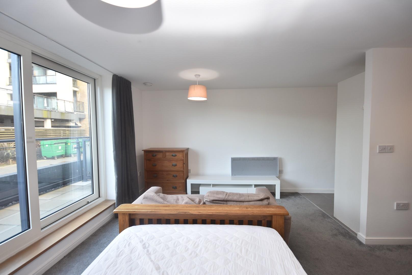 5 Davaar House, Prospect Place, Cardiff, CF11 0LA